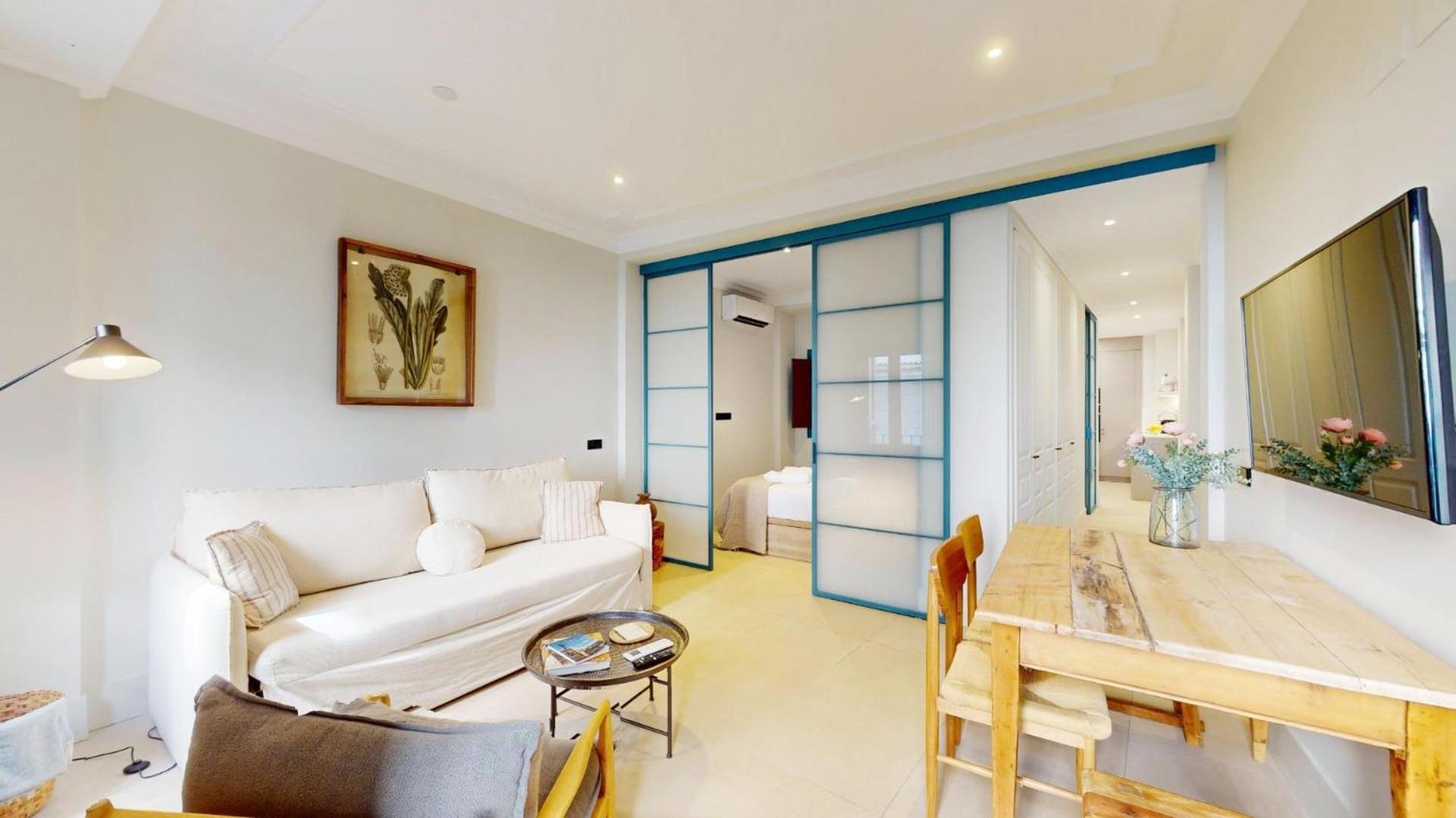 One-Bedroom Premium Apartment,1705088569:JPEG